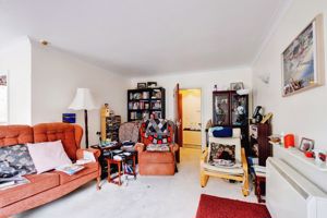 Living Room- click for photo gallery